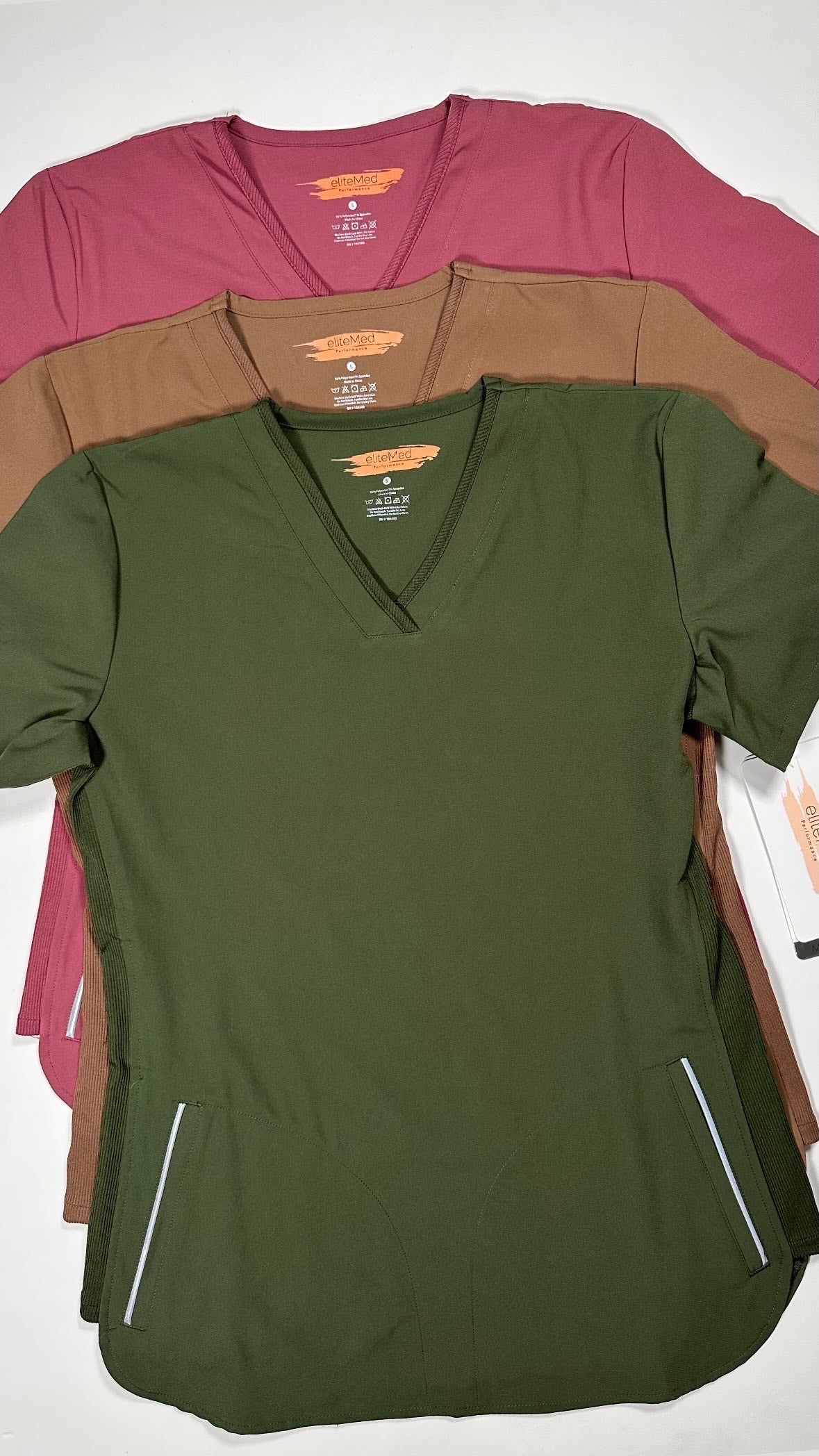 Elite Med Jogger Set 1813 – Comodidad & Estilo