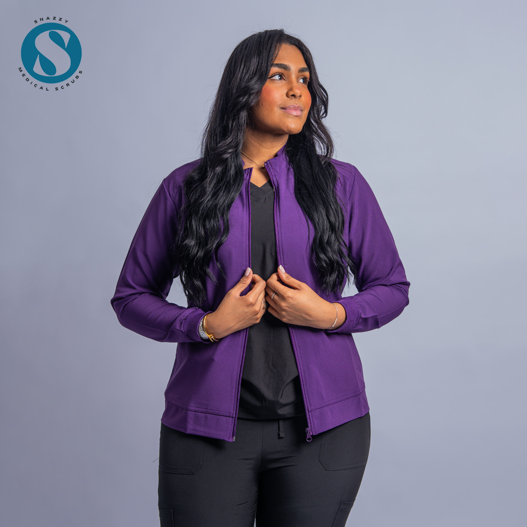 Scrubaid Jacket 1322 – Elegancia & Comodidad Profesional